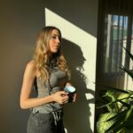 Sinem Kobal Instagram – But first coffe 🥐😋