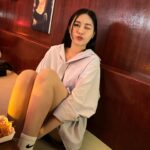 Siriamol Onkoon Instagram - 🥂🌕🥀