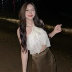 Siriamol Onkoon Instagram - ยังไม่ขึ้นฝั่ง 😂🌅🏝️🌊