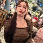 Siriamol Onkoon Instagram - late dinner. 🧆🫕🍛