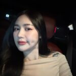 Siriamol Onkoon Instagram - จีบเธอไม่ได้ แม่ไม่อยากให้มีแฟน ก็เลยจีบแม่เธอแทน ห้ะ..