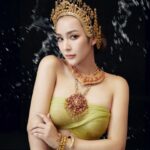 Sirin Preedeeyanon Instagram – Happy Songkran ka💦
Makeup @sarunya_milano

Hair @tungpui69 @khanawut_ruangroj 
@mairatchada1 

Outfit @iamphetamean 

Stylist @criscrisii 
Dresser @ppppppluem 
@crexmm 
Co-ordinator @athenzy
Photographer @amatyai 
Studio @chamniseye
Manager @mairatchada1
