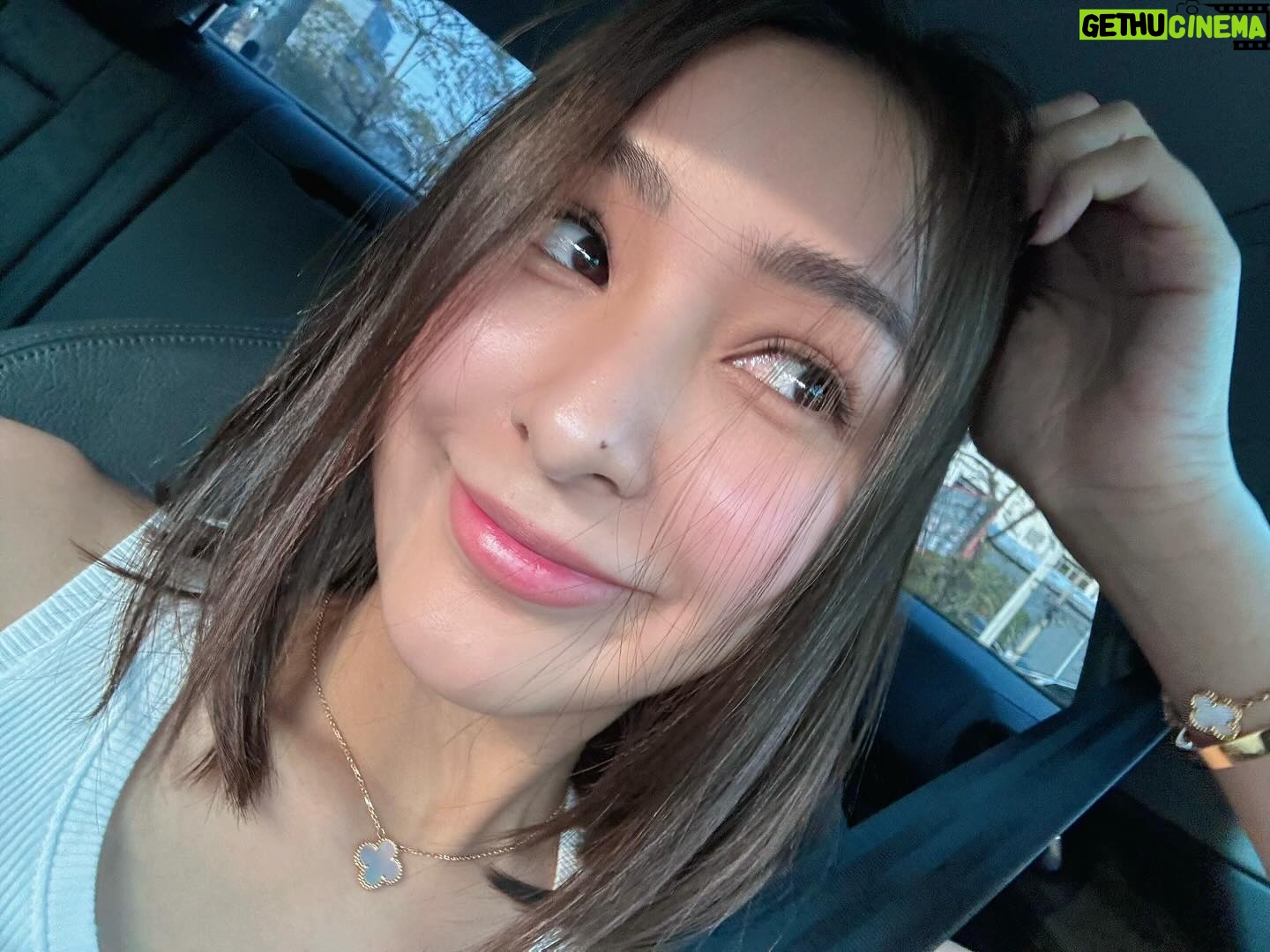 Sirin Preedeeyanon Instagram - Hyper someday do nothing most days