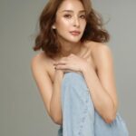 Sirin Preedeeyanon Instagram - Makeup @first_make_up Hair @tungpui69 Stylist @punpongdam Photographer @santara2013 Studio @chamniseye Manager @mairatchada1