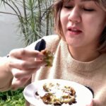 Sissy Prescillia Instagram - ✨SIMPLE BANGET✨ Daripada War Takjil tapi kebagiannya tempe alot, mending nih bikin takjil sendiri murah meriah, naik kelas, terlebih enak ga bo'ong. Cuss bikin 🔥WAFFLE KLEPON🔥 Tag gue yah kalo lu bikin juga! #MamaSissy #New #menuviral #masak #simple #cook #war #takjil #Recipe #recook #waffles #klepon #kuliner #indonesia #reels #viral #reelsinstagram #instagood