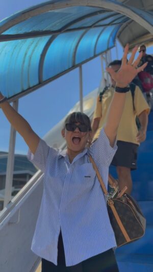 Sissy Prescillia Instagram - Ada yang bisa tebak gue lagi dimana?

#video #vlog #holidays #family #familytime #instagood #instagram