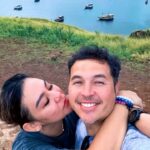 Sissy Prescillia Instagram – Jadi ceritanya, liburan ke Pulau Padar bareng keluarga kan ya. Gue suka banget liat Komodo, tapi ular tuh, gak dulu deh 😩 Nah, Bapak @rifato nggak ketinggalan, bangga banget dia nyetirin sekoci kita. Pokoknya ini gak bakal gue lupain sih, SERU!

#PulauPadar #Komodo #daily #vlog #reels #family #trip #kids #parents #travel #destination #beautifuldestinations #indonesia #instagood #instagram #instalike
