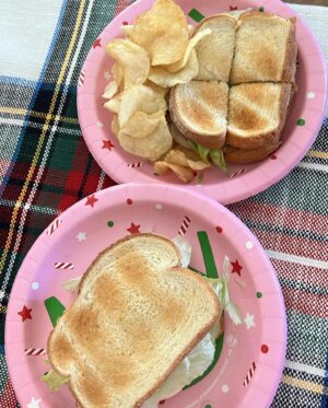 Sissy Sheridan Instagram - sissy’s sandwich recipe: 🥪 
2 Slices of toasted white bread 
Mayo and Honey mustard 
2 Turkey slices 
1 Provolone cheese slice 
Lettuce 
Banana Peppers
Lays Potato Chips