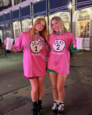 Sissy Sheridan Instagram - MARDI PARTY!!!!!! ft. cosmo & wanda 🩷💚🩷💚