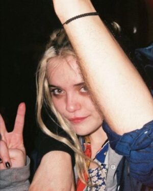 Sky Ferreira Instagram - this photo is a mystery