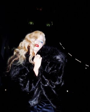 Sky Ferreira Instagram - Outtakes 🪐
Photographer: Sammy King @spam__jam
Stylist: @jessicaskeetecross
Hair: @RyoNarushima
Make-up: @joeyjoeychoy
Talent Director/Casting: @tommacklinstudio
Editor: @bengcobb
Bleach: @andyjamespaints 
Cut: @stevenfordhair 
@keongwoo @goodmachinepr