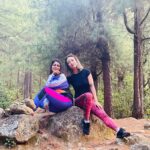 Sneha Gupta Instagram - Do what you need to do and enjoy life as it happens 🎉. @shiwangi_gupta