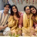 Sneha Gupta Instagram - MERE TUMHARE SABKE LIYE HAPPY DIWALI ,SARE SITARE USKE LIYE HAPPY DIWALI … . . . . . WISHING YOU ALL A VERY HAPPY DIWALI ,MAY LORD RAM BLESS YOU AND YOUR FAMILY . #diwali #diwali2023 #family #laxmipuja #catsofinstagram #everestgupta #naughtygupta #jaguar #sisters #mother #brother #instagram #instagood #familypictures