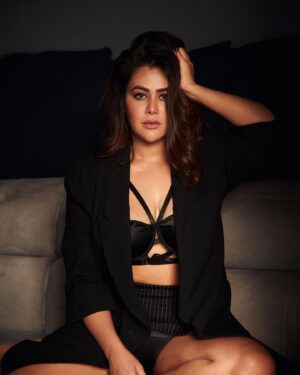 Sneha Gupta Instagram - 🖤🖤🖤
