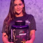 Sneha Gupta Instagram - Thank you @gibbon6_nutrition for taking care of my protein requirements with ripped isolate Signature series of @thakur_anoopsingh !! The taste is yum and am loving the mango flavour !!! #tasbatam