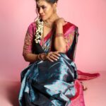 Sneha Gupta Instagram - Clicked by- @themayurchhabria Hairstylist- @ashma_hairstyles Styledby - @stylebyriyajn Assisted by- @_mansikadam13 Saree @houseofreeofficial Saree PR @mediatribein Maang Tikka - @Shoppaksha Represented by- @silverbell.networks
