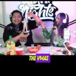 Snow Tha Product Instagram - @leogonzall presents the VMA to @snowthaproduct 😂🏆👩🏻‍🚀