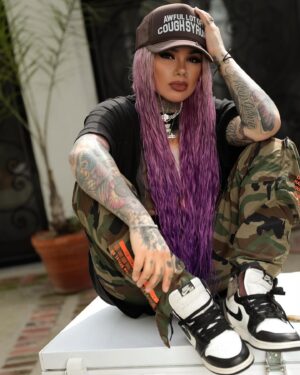 Snow Tha Product Instagram - de mi ranchito to the world… 🙏🏽 ay vamos poquito a poquito. 🙂🤠