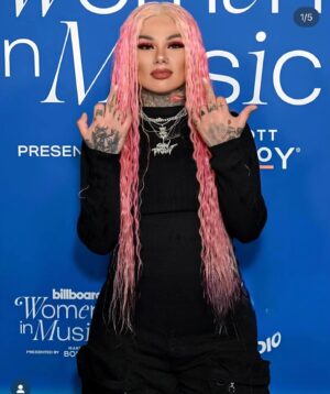 Snow Tha Product Instagram - Had a blast supporting and celebrating all the women i look upto at the @billboard women in music event! It was so dope to be there n see so many wonderful women from behind the scenes and on huge stages all there for the same reason… to fall even more in love with karol g. 😩🫠 (she hugged me btw and i melted) but nah jk fr it was wonderful to celebrate all the awesome women and see so many familiar faces i didnt even get pics cuz i was so nervous and excited… but inside when the wine hit…. Yall know who i am.. 🤠(last slide) thank u @tunecore for having me and being my allies in this huge industry.