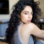 Sobhita Dhulipala Instagram – Good hair day, apparently 
📷 @renatocampora