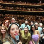 Sofía Niño de Rivera Instagram - McAllen y El Paso!!! Qué increíble fin de semana me regalaron. Gracias a todos los que vinieron y a los bulleados que subieron al escenario por una foto. La gira sigue!!!! Boletos y fechas en mi BIO