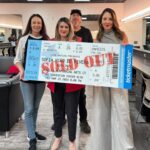 Sofía Niño de Rivera Instagram - McAllen y El Paso!!! Qué increíble fin de semana me regalaron. Gracias a todos los que vinieron y a los bulleados que subieron al escenario por una foto. La gira sigue!!!! Boletos y fechas en mi BIO