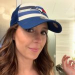 Sofía Niño de Rivera Instagram - Canadá!!! Qué locura estos días!!! Gracias Vancouver, Calgary, Toronto y Montreal!!!! Puro público que ya respira aire limpio. Gracias por sus risas. Siguiente parada San José, Riverside, Chicago y Nueva York!!! Boletos en mi BIO