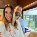 Sofía Niño de Rivera Instagram - Mi esposo no se quiere tomar una foto conmigo en Navidad. Feliz Navidad.