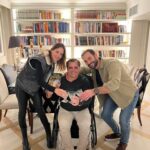 Sofía Niño de Rivera Instagram - MADRID qué gozada! Es la ciudad más increíble del mundo, quiero vivir ahí. Se hizo show, se comió, se bebió, se conoció gente increíble. Ahora entiendo por qué no les gusta dormir, yo tampoco dormiría si viviera acá. Gracias! Volveré. #Madrid