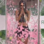 Sofía Suescun Instagram - Lo bueno dura poco y es lo que pasa con las pop-up de Shein que por cierto cada vez se superan más. Hay de TODO! Para mujer, hombre, bebés… incluso sección home! Me enamoré de las tacitas de corazones❤️ Estará abierta al público desde hoy hasta el 5 de Mayo. La tenéis en el centro comercial ABC SERRANO. Arrasad por mi también!!! @shein_spain @sheinofficial •Os dejo NUEVO código descuento: SMPSOFIA #SheintoShine #SHEINxMadrid #meetSHEIN #SHEIN #SHEINSPAIN #SHEINPOPUP #advertising #advertisement #publi #Brandambassador