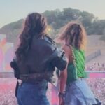 Sofia Ribeiro Instagram – De todas as sortes que tenho na vida, uma delas é ter-te por perto. Mas desconfio que não nos vemos tanto quanto deveríamos! Porém o nosso amor é sólido e contigo aprendi que o respeito pela liberdade e diferença, é uma escolha diária. 
Tenho muito orgulho em ti. Na tua história, nas tuas lutas, nas vitórias. Orgulho da profissional competente e dedicada que és. Orgulho da filha, irmã, amiga e madrinha incondicional. 
Acima de tudo, orgulho da mulher que não baixa os braços e dá a volta por cima, mesmo quando a vida empurra para baixo.

Parabéns amor, que este ano que começa agora para ti, te traga a paz de alma que tanto mereces e precisas. 

Os 50 são os novos 30 ;) Dançaremos juntas por esta vida fora!