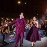Sofia Scalia Instagram - In viaggio verso la Transilvania ✈️ solo tre giorni e finalmente il nostro nuovo film sarà al cinema !!🎬 Abito 👗 @ateliereme Scarpe 👠 @gianvitorossi Gioielli 💎 @bulgari Style by @teclaturiaco @warnerbrositalia @colorado_film @mecontrote