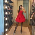 Sofia Scalia Instagram – Mi piace questa cosa che negli ultimi giorni indosso solo vestiti rossi e luccicanti !✨❤️

Vestitino rosso stupendo @ateliereme 
Scarpe luccicanti pazzesche @lesilla 

Un grazie speciale alla mia stylist @teclaturiaco ❤️