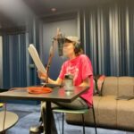 Sofia Viscardi Instagram - ciao! ho partecipato alla nuova stagione di #Nora, il podcast di @ternaspa per il #Tyrrhenianlab :)))) il podcast, tramite le vicende della protagonista che si chiama, appunto, Nora, si interroga sul futuro dell’energia e del sistema elettrico, facendosi delle domande difficili e importanti sul mondo che ci circonda.  spero che la mia voce non suoni a voi terribile quanto a me e che Nora possa trasmettervi il coraggio di riflettere su temi complessi in maniera approfondita. #Nora #Tyrrhenianlab #Terna #NoraforTLab #transizioneenergetica #adv