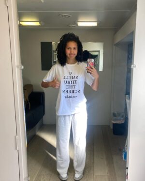 Sofia Wylie Instagram - Months through a mirror