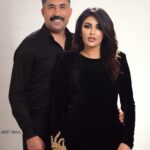 Soheir Salah Instagram - Happy anniversary to us🤍 06/02🤍 ذكرى زواجنا مرت احلى سنه من الحب . تصوير صديقنا المبدع @saif.teemo ميك اب & شعر @masa_beauty_center الفستان @danida_dantella