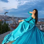 Soheir Salah Instagram - 💙 @mahmoodaljazea Makeup @iremkilicli