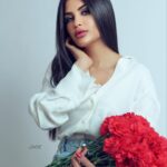Soheir Salah Instagram – حلو رقم 27 مو 😂😂
كبرت سنة وكل سنة احبها اكثر من القبلها لان الناس الاحبها يمي بكل عيد ميلاد وكل سنة احقق شي احبه واريده بس 
هذه السنة شنو تتمنونلي؟❤️
.
هذه الصور جانوا اول هدية الي من @saif.teemo