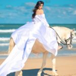 Soheir Salah Instagram – تحبون اجواء الصيف أكثر 
لو الشتاء🤍