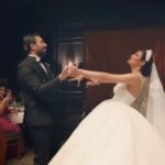 Soheir Salah Instagram - أحلى مفاجأة جانت منك @haider_abd_thamer ربي ميحرمني منك أحبك . اغنية "لو تعرفيـن" هدية االشاعر المبدع #ضياء_الميالي الى العرسان حيدر &سهير وتوزيع والحان وغناء الغالي #احمد_جوزي وصولو كمان #حسام_الشامي في استوديو #الگمر شكراً عالهديه الجميله 🙏🏻🥰 ‏@dhiya.almyali ‏@ahmed.jawzi.official تصوير ومونتاج المبدعين @saif.teemo & @raafatkamal7