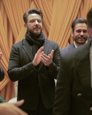 Soheir Salah Instagram - خلصت حيرة عند سهير 
بس مو عارفة ابلش من اول ايامها لو اخر يوم
حبلش بماما انعام الحضن الدافي @alrobayeeanaam.official شكراً ع كل يوم ولحظة احتويتينا بيها وسمعتينا جنتي ام النا بمعنى الكلمة ماما انعام متاكل اذا مو كلنا داير مدايرها
لو بابا اياد @ayad_altaie1 جنت ابوية وصديقي واستاذي احبك هواية
خالة بتول @batool_kazm_official ام كلب الطيب حشتاق لسوالف هواية
بكوري اخوية وصديقي المقرب @bakr_khald جنت بير اسراري ههههه اني بصعوبة اثق بس الغربة خلتك تكون الي اخ واثق بيك 
برو الكائن اللطيف @baraa_alzubidi حشتاق الاعشابج وجايج الطيب والقشب
غيددددة ام بسكت @ghdeado صديقتي حشتاق البسكت اكثر منج ومن سوالفج ومشاغبتج
هنوودة صديقي @muhand.sattar جنت مو بس رفيق هند رفيق سهير هم
روكي @rokian_alwadi حشتاق السهراتنا وكعدتنا وطبخنا ههههه 
الكساندر @alexanderuloom محتخلص من نكاتي حتى لو خلصت حيرة طبعاً الكساندر تعلم ع النكات وصار يومية يجيبلي نكتة ونخترع نكات سوى
خالة سلوى @actress.salwa ام كلب الطيب والسوالف الحلوة
كااادي اخر العنقود رغم ايام قصيرة جانت وياج بس نعيدها بعد بتجارب ثانية @kadee_alkaysi 
ايو الجميلة  @aya_the_saboni 
ريوم ام الوكفات الحلوة @reema.alobaidy 
اما حيدري حبيبي وصديقي رافقني غربتي وشغلي وايامي الحلوة والمحلوة وتحمل عصبيتي هواااية احبك كد كل يوم عشنا سوة @haider_abd_thamer