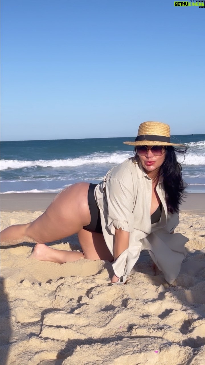 Solange Gomes Instagram - Em breve no #onlyfans ๐๐คฃ๐ Eu tenteiโฆ ๐
