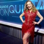 Solange Gomes Instagram – Não consigo mensurar a emoção da minha filha @stephaniegomees ter sido convidada para participar do novo projeto da @recordtvoficial @agrandeconquista 
Fomos pega de surpresa logo no início do ano e decidi apoiá-la nesse novo capítulo da vida dela. Preciso da ajuda de vocês para que ela entre direto na MANSÃO. VAMOS VOTAR e muito! A mamãe aqui já está doidinh@ e bora garantir o melhor ENTRETENIMENTO para a família BRASILEIRA. 
LINK PARA VOTAÇÃO NA STEPHANIE GOMES está na minha BIO. 

AGRADECIMENTOS: 
Vestido vermelho pré-estreia: @antaragoldrio e @antaragold 
Make: @stephaniegomees 

Procedimentos estéticos: @dra.crispessoa 
Endocrinologista: @drdanilotfc 
Odontologia: @diogovilela.odontojoy @odontojoy 
Sobrancelhas: @zozimo.concept 
Drenagem linfática: @drenoshape_oficial 
Hair: @mauretoficial 
Hotel: @lshbyown e @liberadojunior 
Arte gráfica: @gabrielvullen 
Equipe Stephanie: @biamribeiroo e @matheusscods 
Assessoria de imprensa: @sgnassessoria 
Assessoria jurídica: @monicagandra.adv e @brunomaher 
#agrandeconquista #recordtvoficial