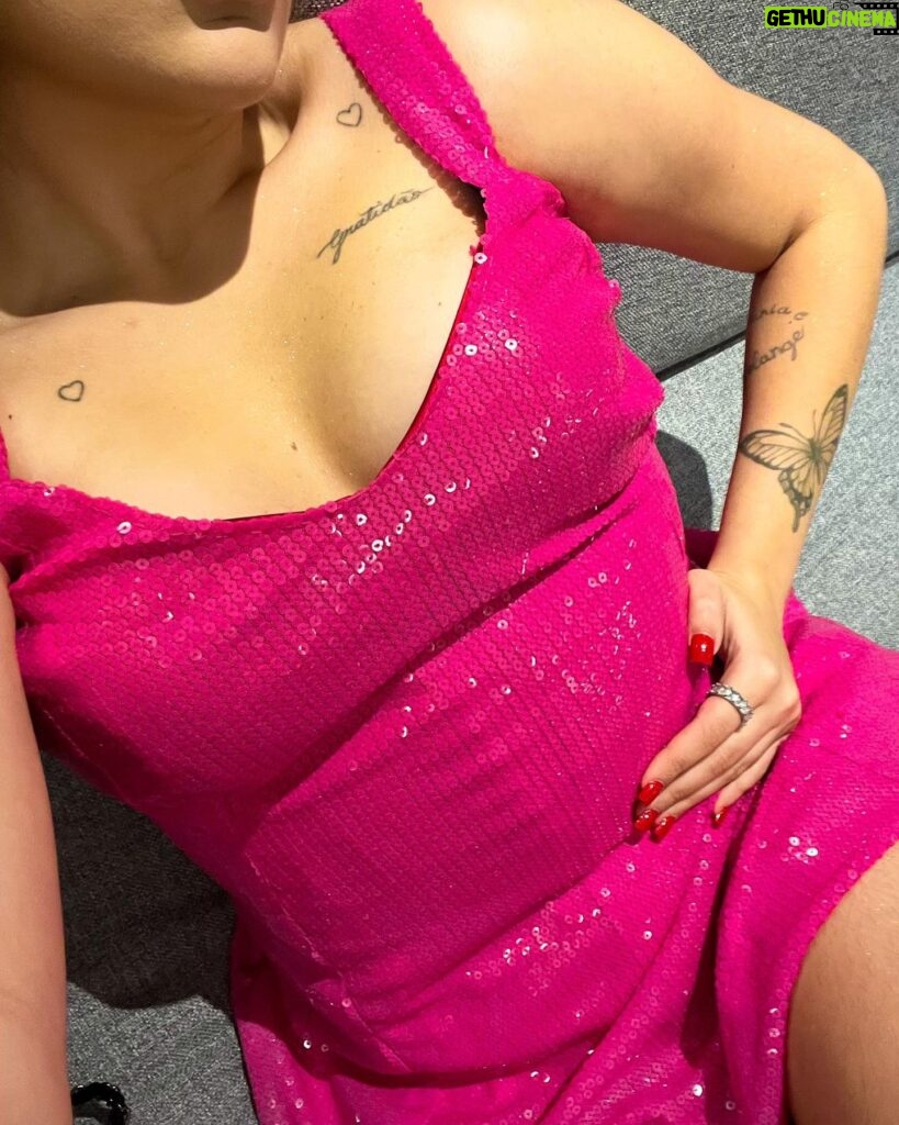 Solange Gomes Instagram - Já já vai acontecer a última festa de @agrandeconquista e olha só quem já está pronta! Ela mesma! @stephaniegomees #barbie #barbiestyle