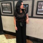 Solange Gomes Instagram – Noite de teatro 🎭 Quem mais gosta, assim como eu? #lookdodia #teatro