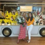 Solange Gomes Instagram - Hoje estive no shopping @villagemall e fui conhecer de pertinho a @maisondelorchidee.br da maravilhosa jornalista e empresária @claudia_ccruz Se vocês assim como eu, são apaixonadas por orquídeas permanentes, essas são especiais, pois todos os arranjos são criados por @claudia_ccruz #arquitetura #designerdeinteriores #orquideas