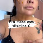 Solange Gomes Instagram - O poder da vitamina C antes da sua maquiagem. #make #maquiagem #pelesaudavel #pelesmaduras