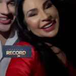 Solange Gomes Instagram – Um vídeo perdido dos bastidores da gravação do “Família Record”. No ar, 25 e 26 de dezembro. @recordoficial @record_comunicacao @afazendarecord @ilharecord @agrandeconquista