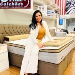 Solange Gomes Instagram – Na minha casa, eu valorizo o conforto e por isso escolhi a @sleeptimecolchoes para a minha família. 
Sleep Time Colchões, uma loja que une qualidade e grandes ofertas, para você ter o melhor produto em todas as noites. Sempre tem uma pertinho de você. 
#colchões #colchõessleeptime