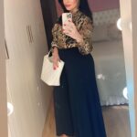 Solange Gomes Instagram – Look do dia. Quem aí ama uma calça pantalona como eu? #lookdodia #mulheres